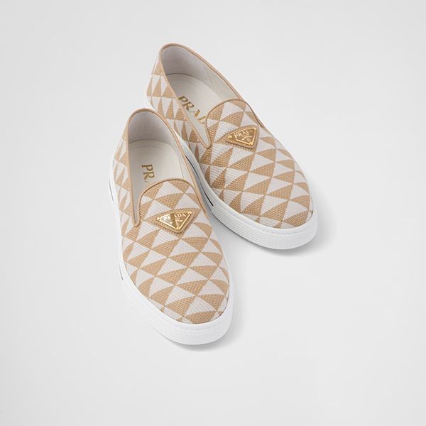 [プラダ]スリッポンシューズ 偽物 Embroidered fabric Slip-onShoes