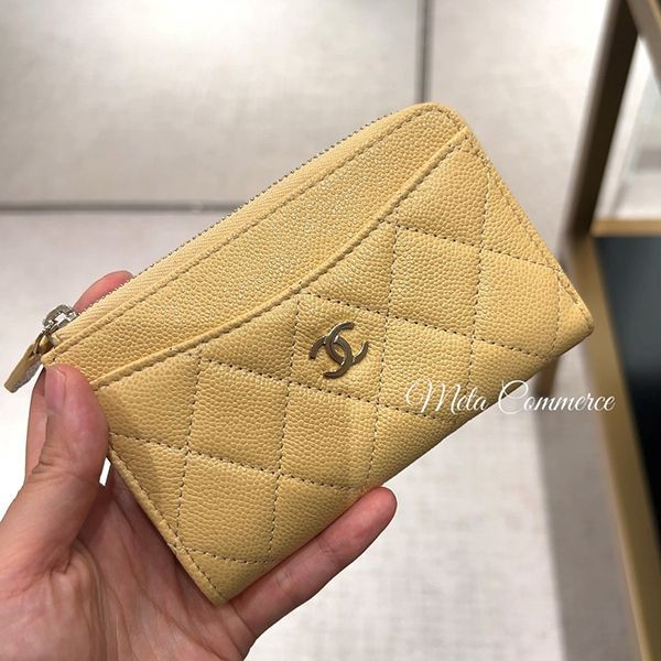 ☆超人気☆シャネル フラグメントケース 偽物 財布 AP3179 B10583