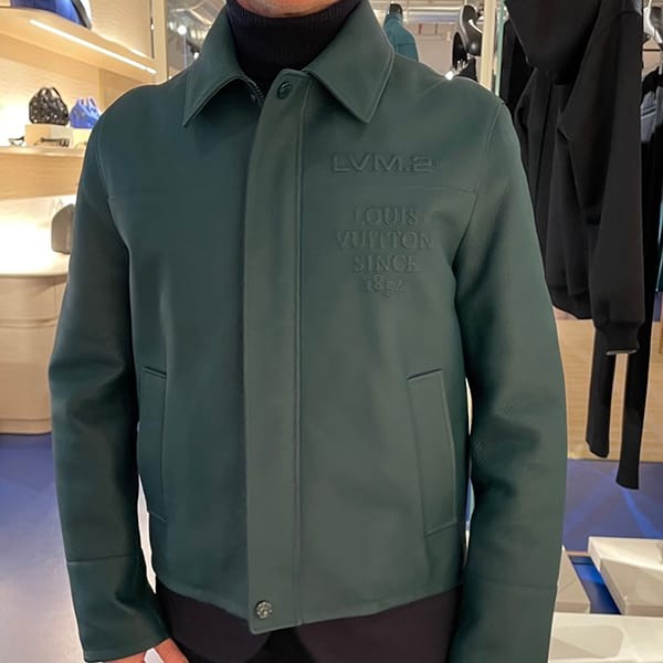 完売前に！ルイヴィトン レザーブルゾン グリーン ジャケット 偽物 1AFAJW