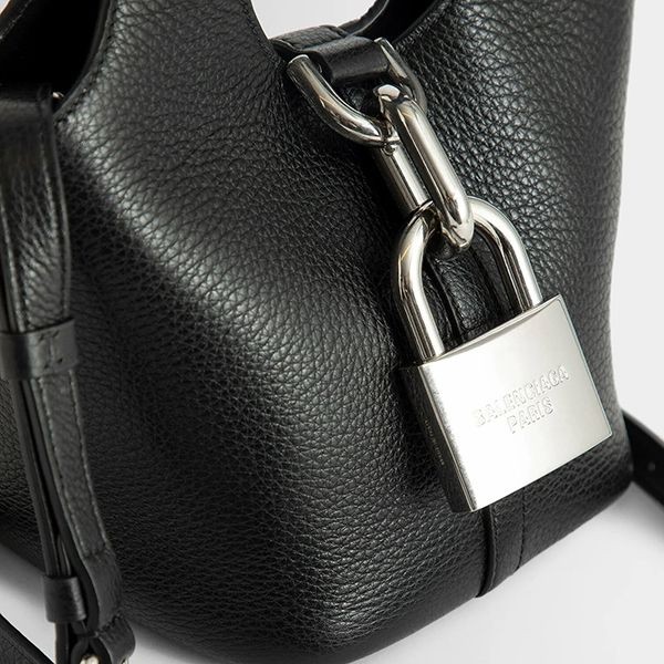 高級感溢れるバレンシアガ locker hobo bag S バッグ スーパーコピーレザーbl01113