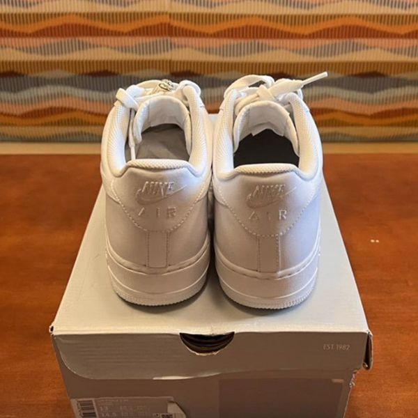 便利でクロムハーツ ナイキ エアーホース1 コピーホワイト コラボ AIRFORCE 1 スニーカー エアージョーダン Jordan321