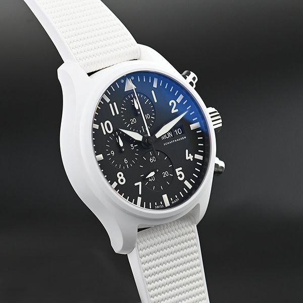 上質デザインIWC パイロットウォッチクロノ・トップガン レイク・タホ IW389105