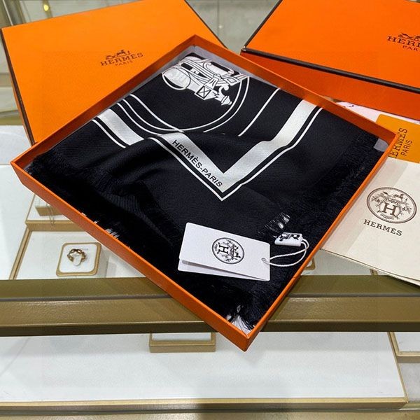 エルメス シルクスカーフ N級品 w24043093