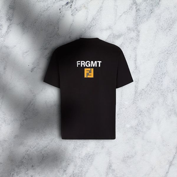 【フェンディ FRGMT x POKEMON 偽物】T-shirt ポケモンTシャツFY1144