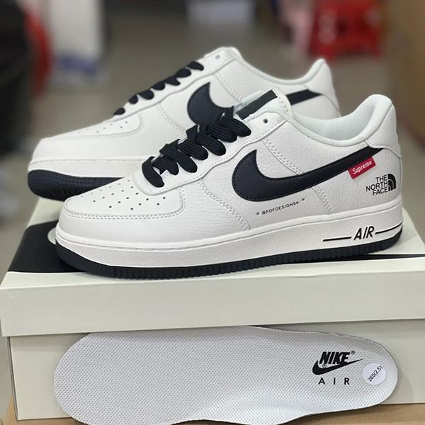 セレクトのおしゃれ☆ナイキ ノースフェイス シュプリーム 偽物 AIR FORCE1 スニーカーnk05101
