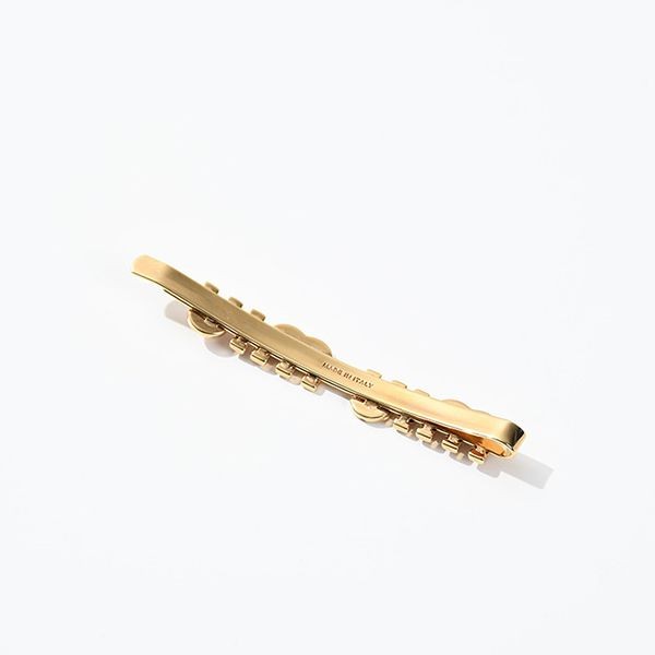 すぐ届ミュウミュウ エナメルロゴヘアクリップ N級品5IF146 2F6T