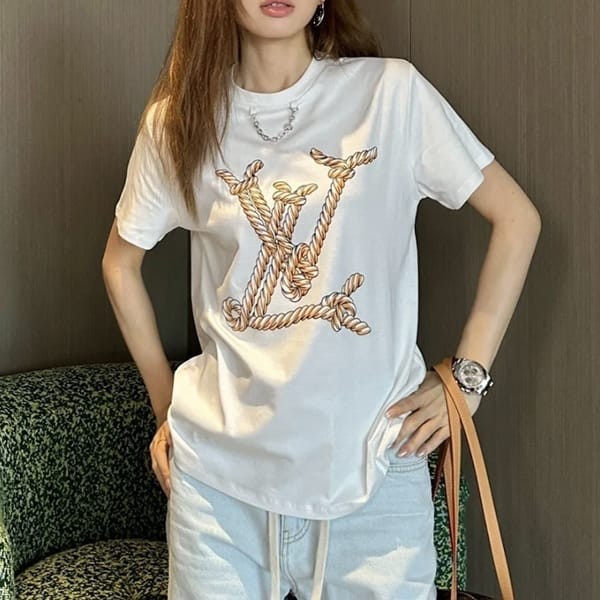 トレンド感たっぷりルイヴィトン スーパーコピー ノーティカルlv tシャツ 2色 1afmz3