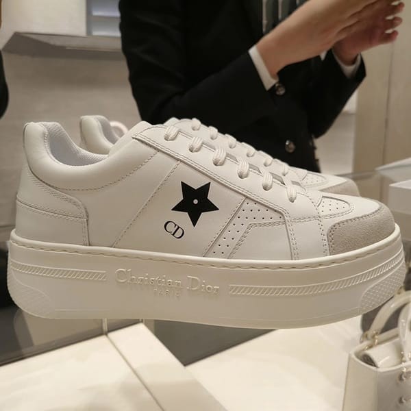 定番ディオール 偽物 Star プラットフォームスニーカー 厚底 2色 KCK413CLD_S19W