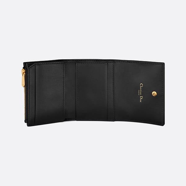 【セールで奇跡の入荷！】ディオール 偽物 Jolie Hibiscus ウォレット カナージュラムスキン 3色 S3105UNJB_M900