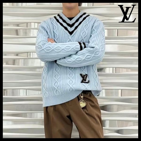 最新でオシャレルイヴィトン Vネック ニットセーター コピー 1AFPYY