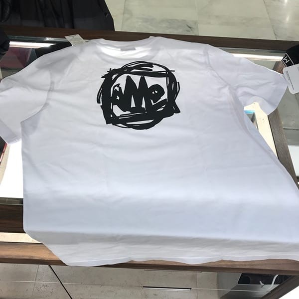 【最終セール価格！】モンクレール バックデザインロゴtシャツ スーパーコピー☆2色 j10918c0003289a17001