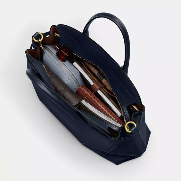 大人気！【コーチ n級品】ソフト エンパイア キャリーオール バッグ40 cw09272