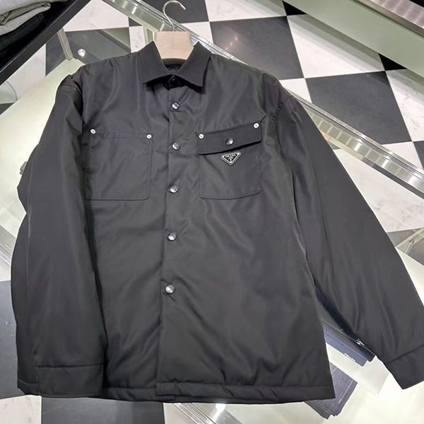 すぐ届長く愛用シンプルスタイリッシュ☆プラダ☆re-nylonジャケット 激安 pd11201