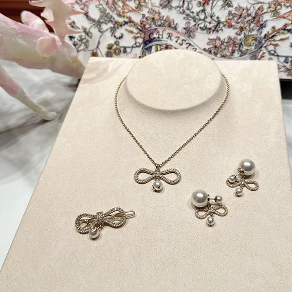 【かわいくて上品♪】【上品なリボンが可愛い♡】ディオール リボンパールネックレス 偽物 N3125WOMCY