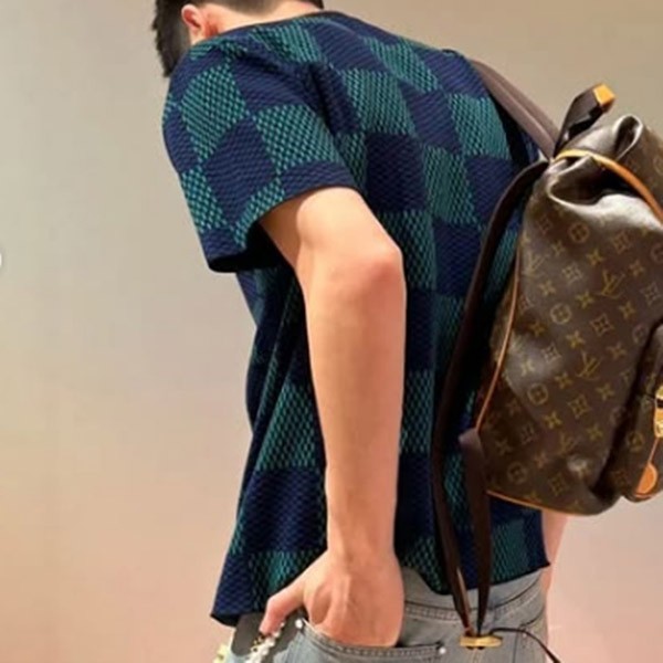 格安【存在感抜群☆】ルイヴィトンコピー LV ジャカード ダミエ 半袖Ｔシャツ 1AHBCV