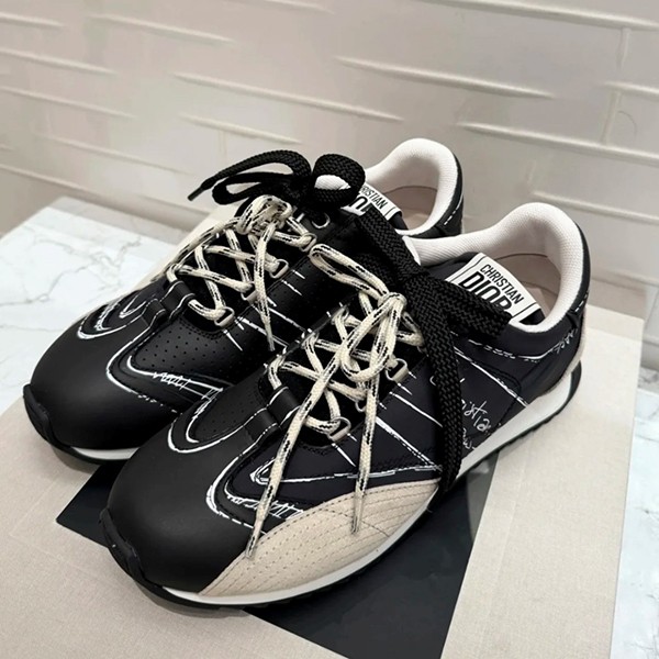 最新でオシャレディオール D-Sketch スニーカー スーパーコピー 2色 KCK427MPA_S10W