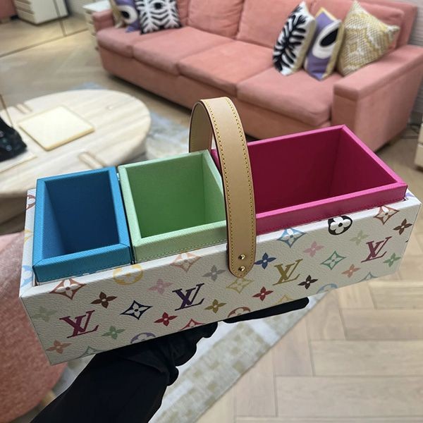 トレンドの最前線☆ルイヴィトン x 村上隆  LV × TM ツールボックス 偽物 GI1325