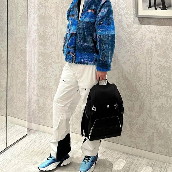 自然で可愛い☆【コラボ限定♪】ディオール LEWIS ハミルトン 偽物 ディオール 8 バックパック