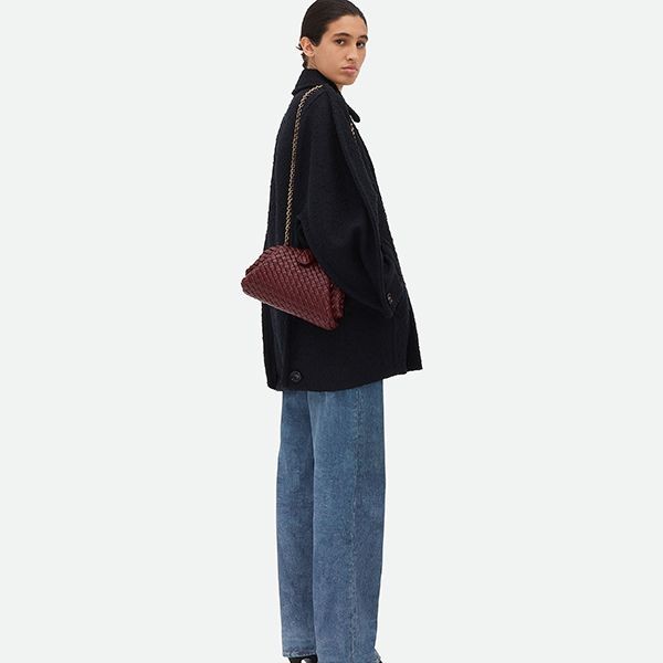 今注目アイテム！ボッテガヴェネタ コピー 上品 Lauren 1980 スモール クラッチバッグ