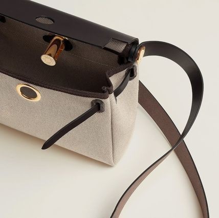 希少色【エルメス】Herbag 20 偽物 ショルダーバッグ 2WAY エールバッグ H086430CCAA