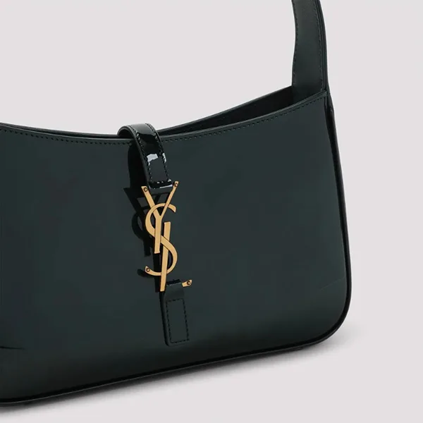 【奇跡の再入荷！即発送】サンローラン◆LE 5 A7 パテントレザーバッグ パチモン ysl995885