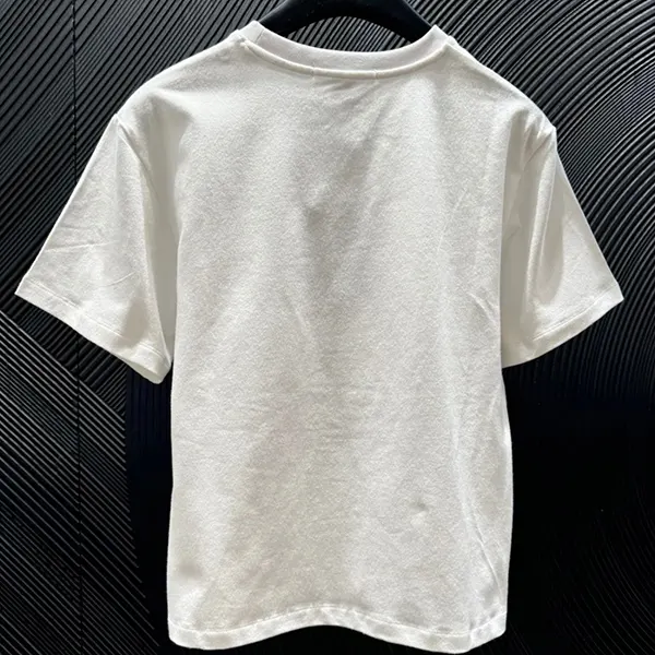 完売色あり！ルイヴィトン x Laurent Grasso プリントクロップドTシャツ 1AHIND