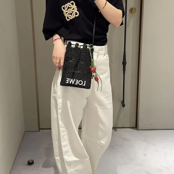 早い者勝ち♪ロエベ pocket ペブル ラフィア かごバッグ 偽物 ショルダー C756PHPX05