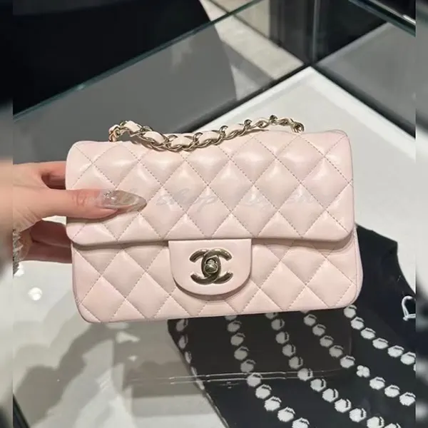 最新でオシャレ大人気♡憧れのマトラッセ【シャネル】ミニハンドバッグ 偽物 4色 A69900-Y04059