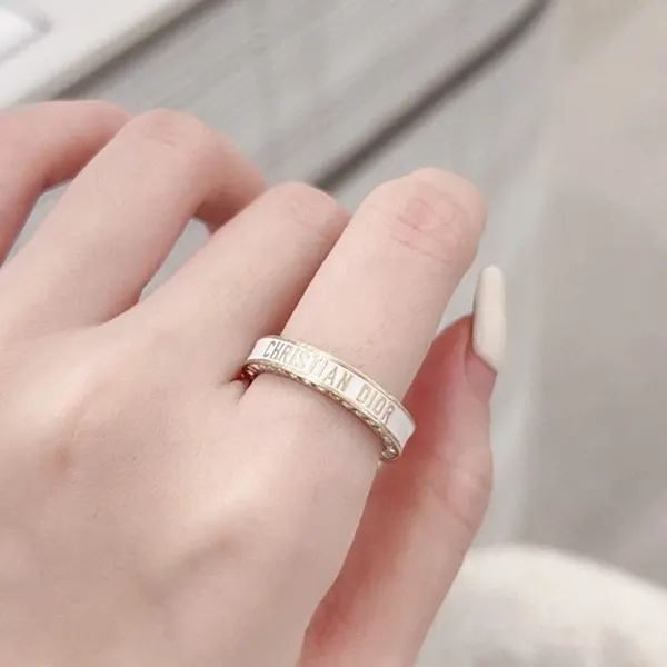 トレンドの最前線☆ディオール Night Code N級品 リング 3色 R2278WOMLQ
