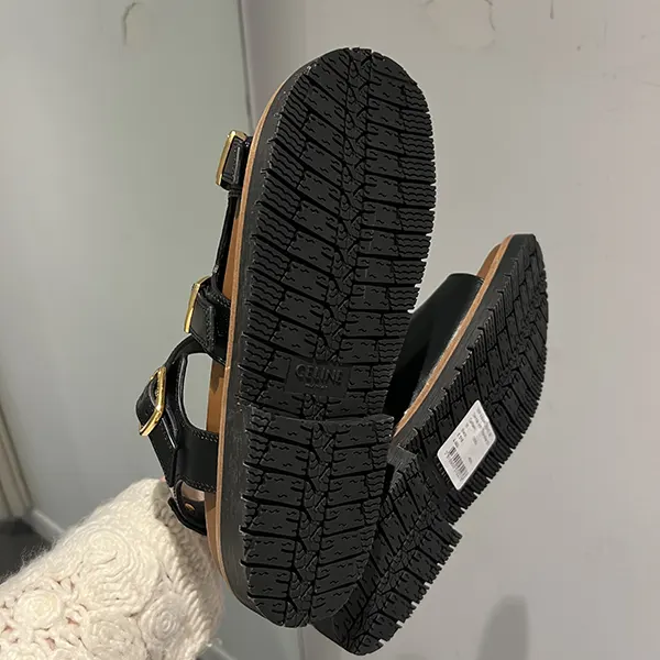 【スタイリッシュ♪】セリーヌ トリオンフ レザー サンダル 25 2色 359743644C.38NO