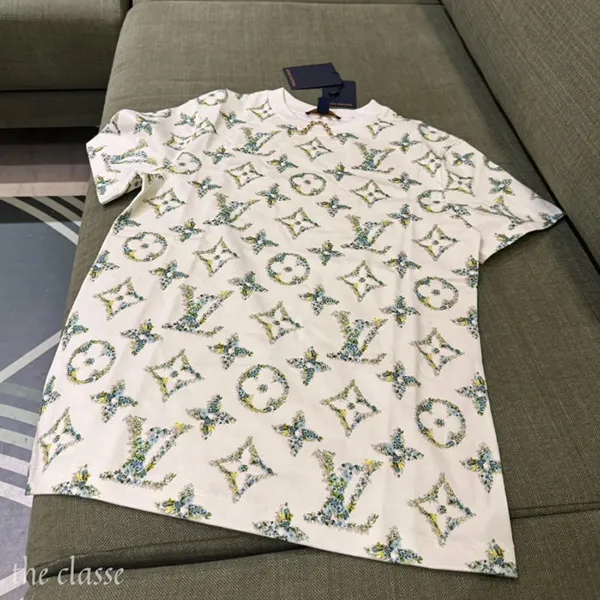 【色合い鮮やか♪】ルイヴィトン コピー フローラルモノグラム Tシャツ 1AFGRV