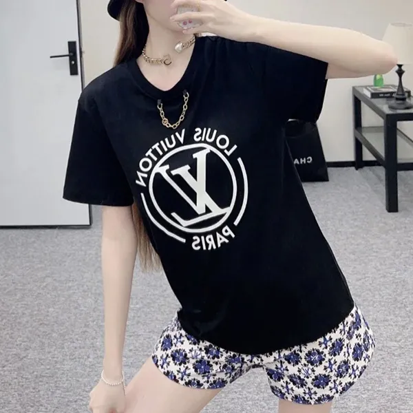 【国内発送◆チェーンが可愛い♪】ルイヴィトン コットンTシャツ コピー 1AFTU
